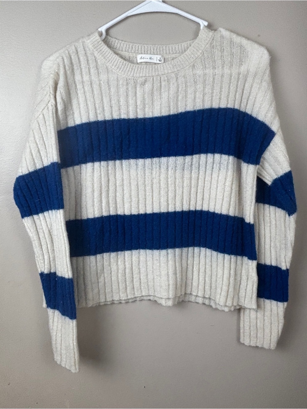 Active USA Cream and Blue Striped Ribbed Crew Sweater